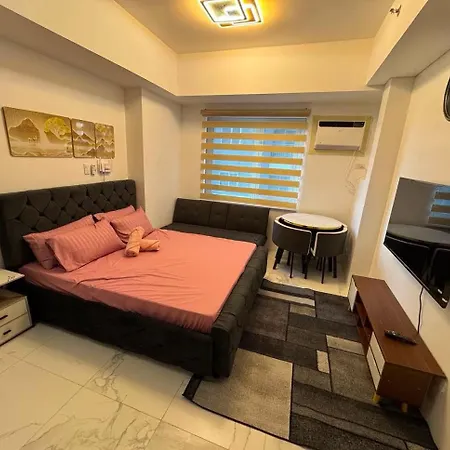Top Hotel In Eastwood - Eastwood Hotel Suite A - By Fal Premiere